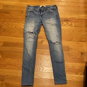 Hollister skinny jeans